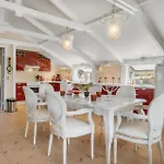 펜션 Pet Friendly In With Wifi