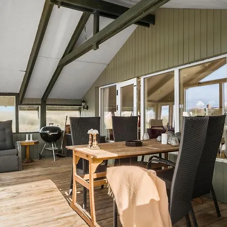 Pet Friendly In With Wifi Holiday home Blokhus